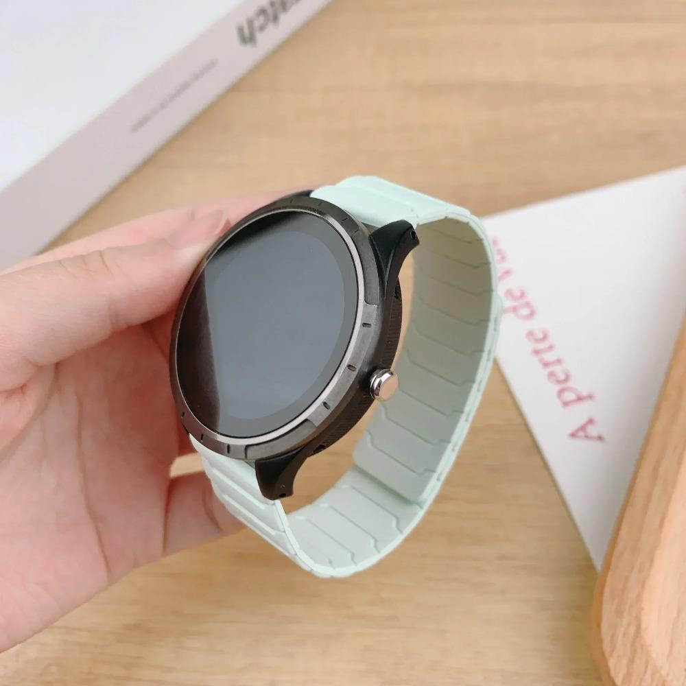 Силиконовый магнитный ремешок 20мм 22мм 18мм для Samsung Galaxy watch 7/6/5 active 2 amazfit браслет HUAWEI watch GT 2e 3 ремешок