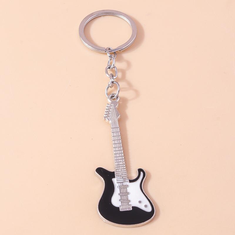 Cute Enamel Mini Piano Keychain Simulation Musical Instruments Key Ring Pendants Women Girls Handbag Decor DIY Jewelry Gift