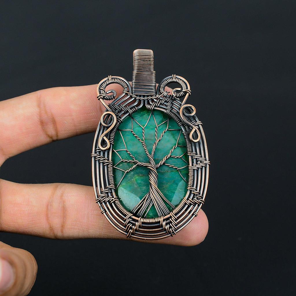 Созданное в лаборатории Древо жизни Изумрудный драгоценный камень Чистая медная проволока Обернутая подвеска ручной работы Ювелирные изделия для подарка