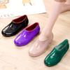 Modern Appeal Eco-Conscious Design Durable Outsole Oil Resistance Rain Shoe Kitchen Shoe