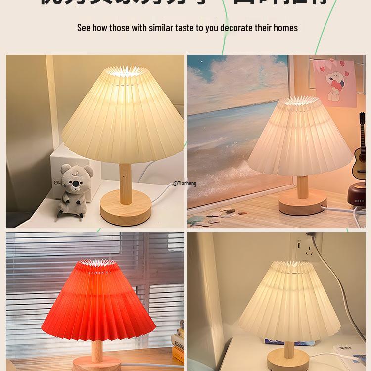 Nordic Retro Pleated Night Light: Bedroom Bedside Table Lamp with Internet Celebrity Style