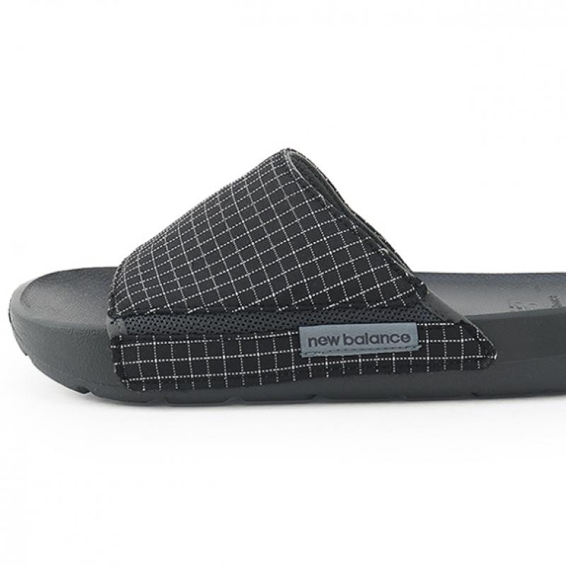New Balance Тапочки черные