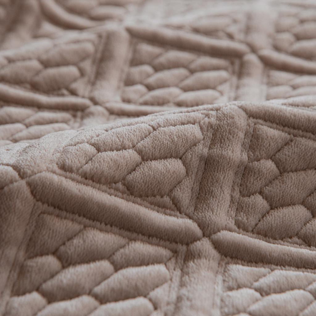Winter Autumn Models Milk And Velvet Sofa Cushion Plush Backrest Armrest Cushion Towel Sofa Cover