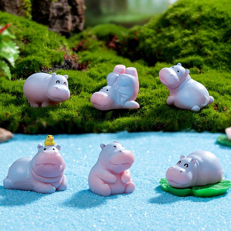 Mini Cute Hippo Resin Figurines Car Interior Animal Accessory Baby Hippo Sculpture Desk Decoration Home Desk Decoration
