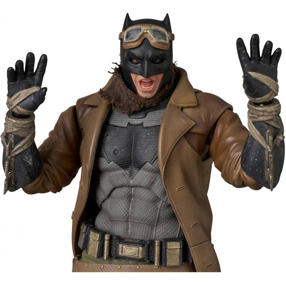 Бэтмен Mafex Бэтмен из Кошмара