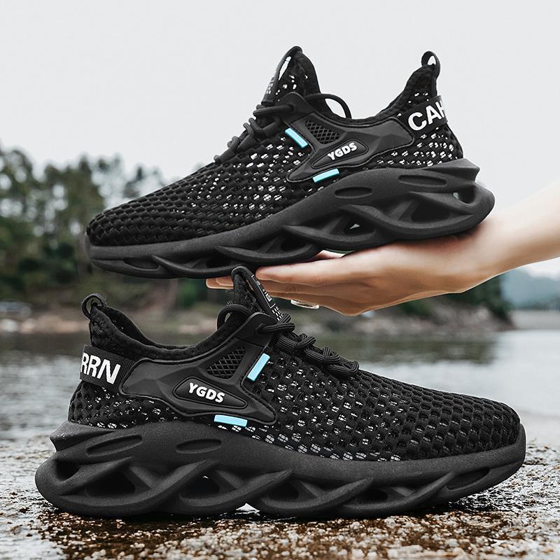 Mesh breathable men's shoes summer thin lightweight mesh shoes men's sandals hollowed out large mesh casual running sneakers