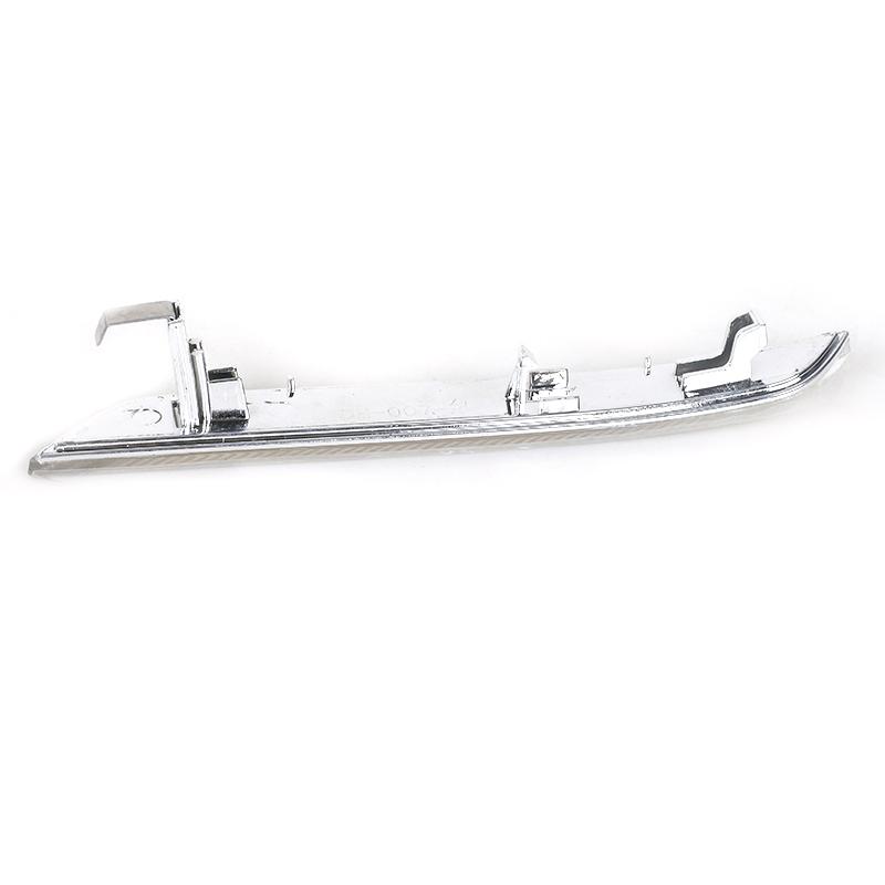 Car Front Bumper Side Marker Reflector Lights Clear White For BMW X6 E71 E72 X5M 2008-2014 63147187087 63147187088