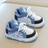 Детская спортивная обувь 2025 весна и осень повседневные кеды для мальчиков высокие кроссовки для девочек маленькие белые туфли мягкая подошва детские туфли-хлебцы одинарные