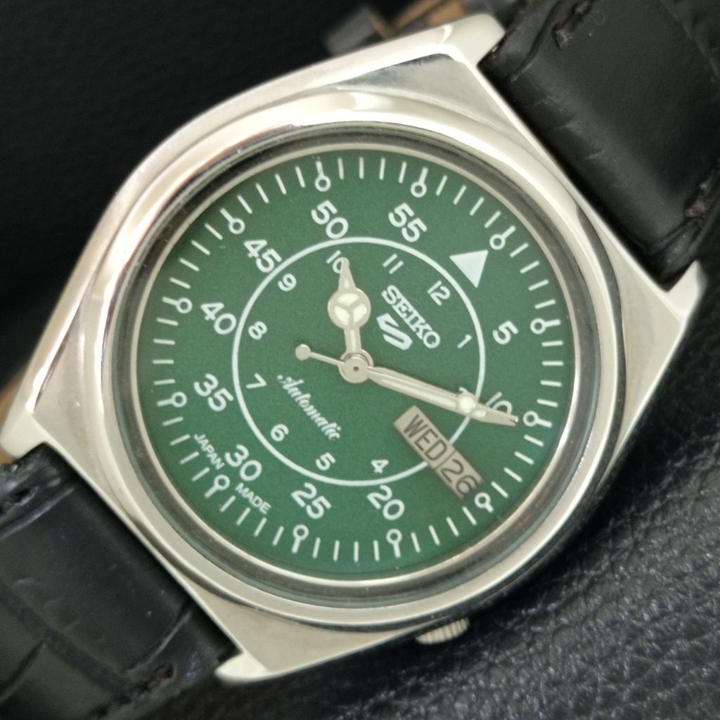 ВИНТАЖНЫЕ АВТОМАТИЧЕСКИЕ ЧАСЫ SEIKO 5 7009A ЯПОНИЯ МУЖСКИЕ ЗЕЛЕНЫЙ ЦВЕТ ЦИФЕРБЛАТ a708720-1