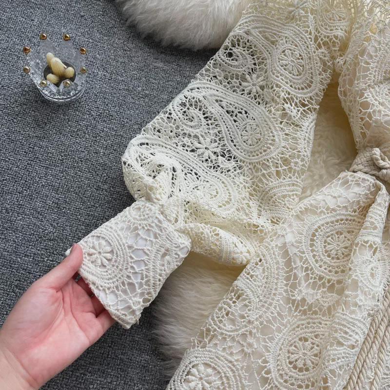 2021 Autumn French Retro Fairy Long Sleeve Slim Lace Dress