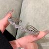 Звездное Скопление Роскошный Минималистичный Мерцающий Фрагментированный Неправильный Набор Алмаз Цирконий Высококачественный Изысканный Браслет Открытый Дизайн Кольцо на Руку