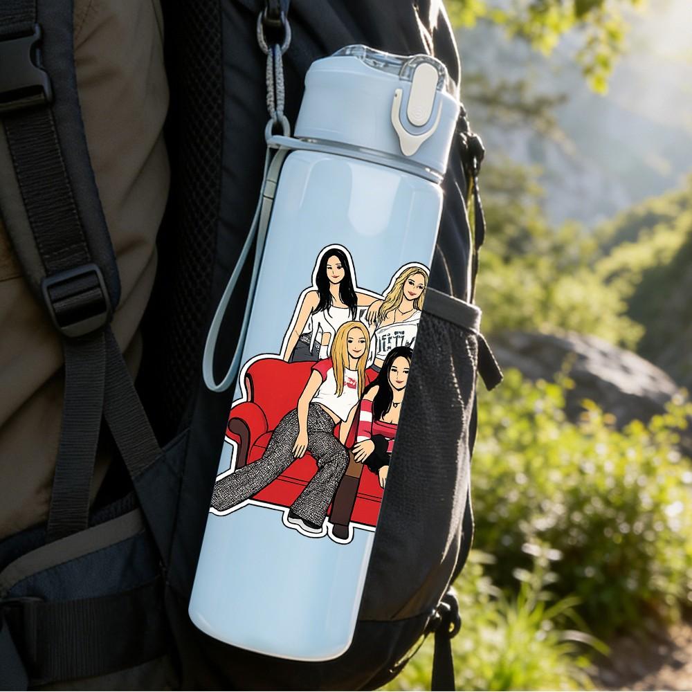1PC Elegant Fashion Lady Team 750ml Color Plastic Sports Water Bottle Leakproof Flip Straw Lid Suitable for Sports Office Home Use