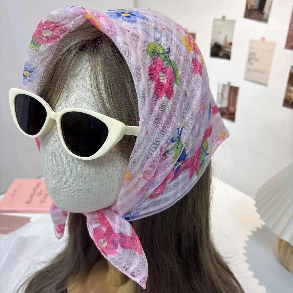 French Lace Triangle Scarf with Beige Floral Design, Retro Headscarf, Hairband, Bag Accent, and All-Match Ribbon Scarf