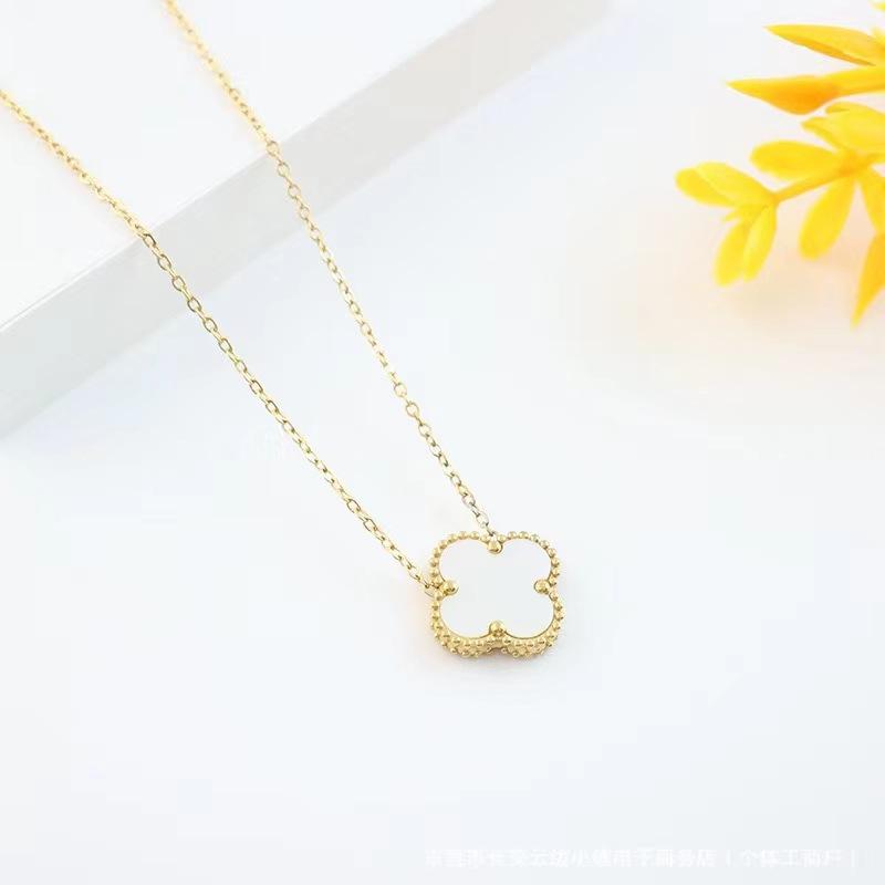 Ожерелье из нержавеющей стали с четырьмя листами клевера, универсальное, легкое, роскошное, для пожилых людей, с цепочкой на ключицу, женское ожерелье