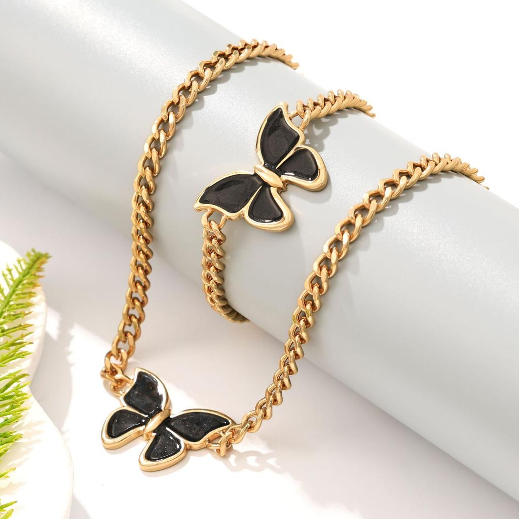 Hot-selling Butterfly Women's Suit Popular Simple Fashion Versatile High-end Necklace Bracelet Niche Design