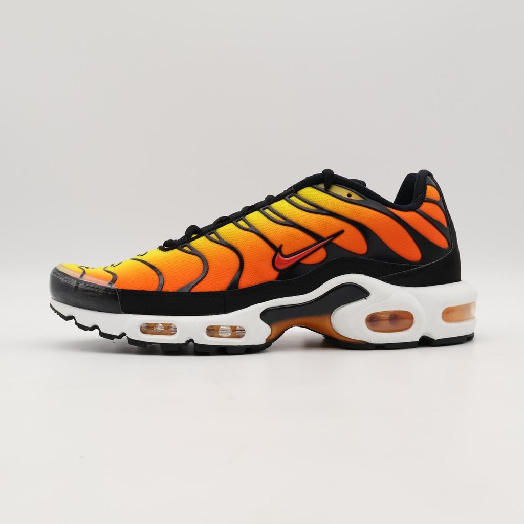 HF0552-001 Nike Air Max Plus Закат (Мужской)