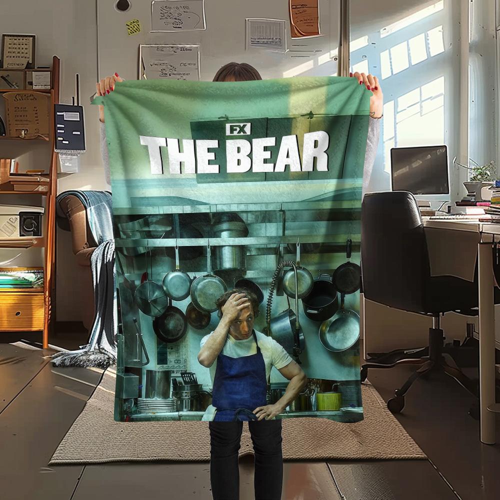 1PC The Bear Print Flannel Blanket, High quality Comfortable for All Seasons, Home Decor, Warmth and Comfort, Perfect for Christmas Gifts