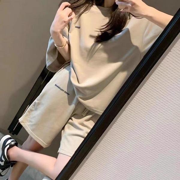 Летний женский комплект одежды в стиле Salt Fashionable Street Casual Спортивный с коротким рукавом Шорты Костюм из двух предметов