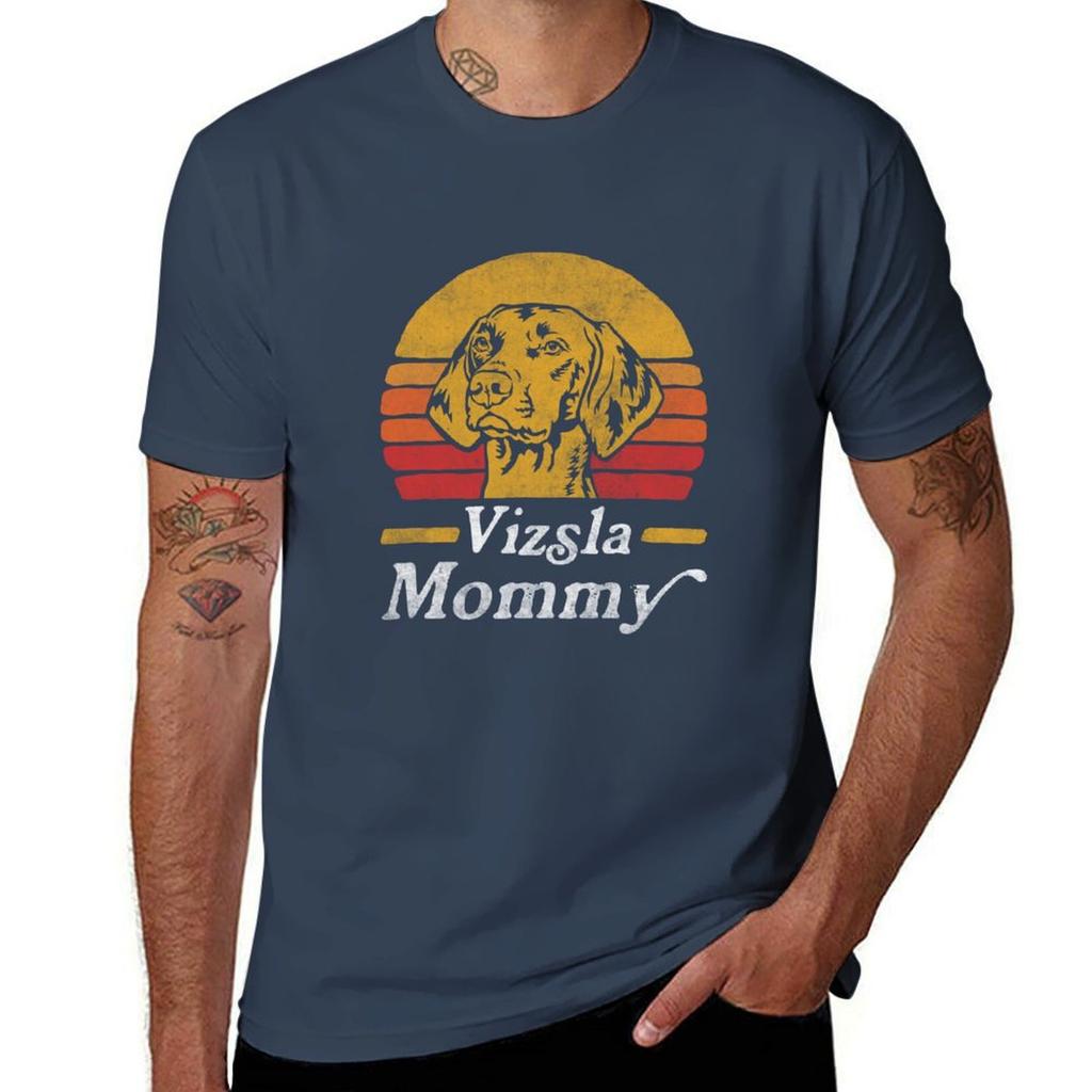 Retro Vintage Vizsla Mommy Tshirt Minimalist Plain Crew Neck Tshirt