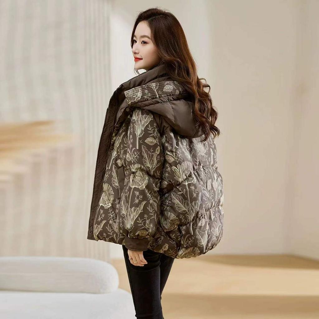 Women Stylish Winter Short Padded Coat Thickened Warm Jacket with Printed Design Petite Size
