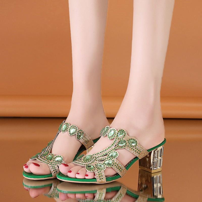 Ashion Стразы Высокий каблук Тапочки для женщин Открытый носок Блестящие кристаллы Роскошные сандалии Женщина Лето Богемия Пляжные шлепанцы
