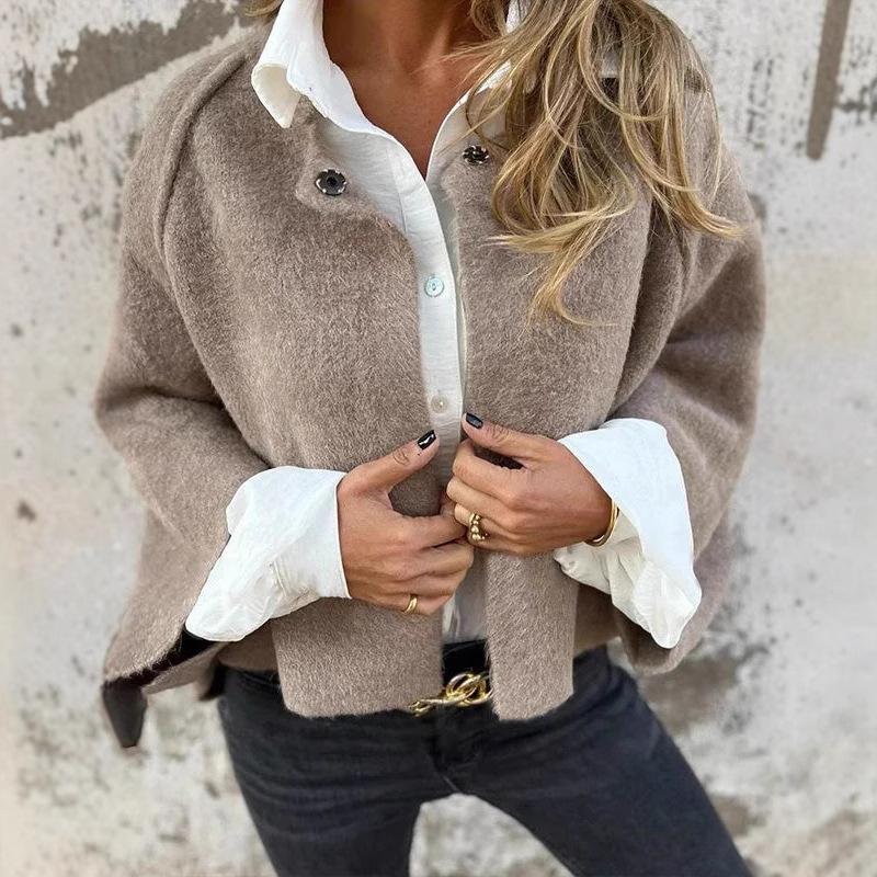 Plus Size Loose Short Bat Sleeve Women's Solid Colour Button Long Sleeve Jacket