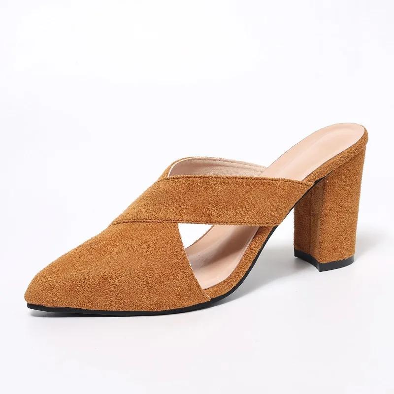 Женская обувь Новые женские тапочки Baotou Модные леопардовые тапочки для женщин Летние туфли на каблуках больших размеров для женщин