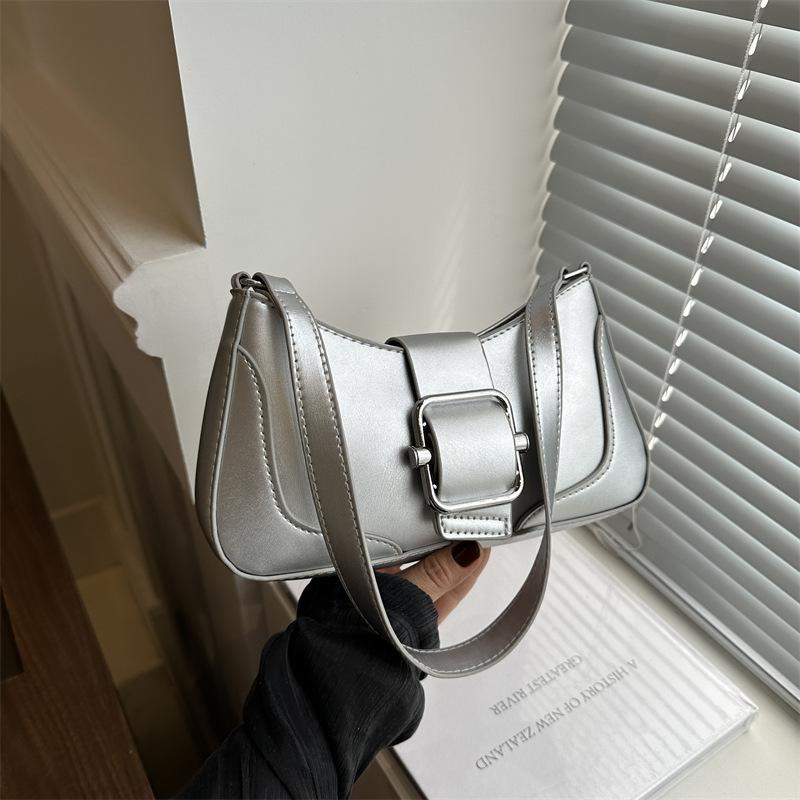 Темпераментная простая и модная наплечная сумка женская весенняя новая универсальная сумка под мышкой корейская версия женской сумки