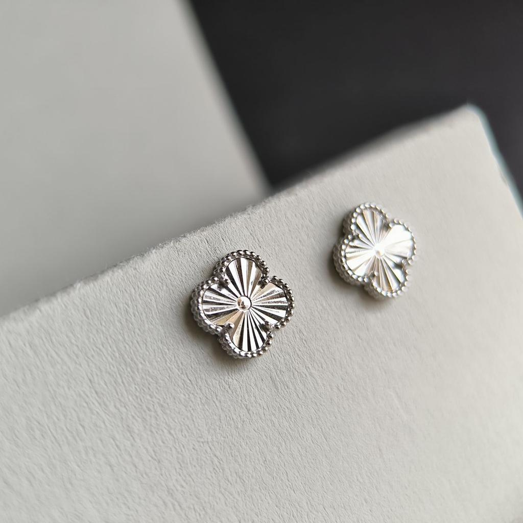 Серебряные серьги без камней (2182856)