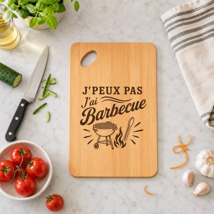 Planche à découper - PLANETEE - J'peux pas minimaliste - Bambou massif - Gravée au laser - 30×20 cm
