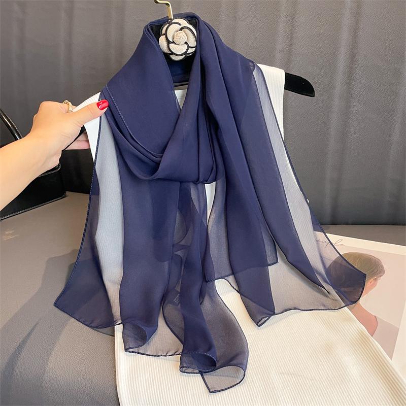 New Fashion Summer Women Soild Color Beach Scarf Silk Shawls Headband Female Headband Wraps Sunscreen Hijab Wholesale