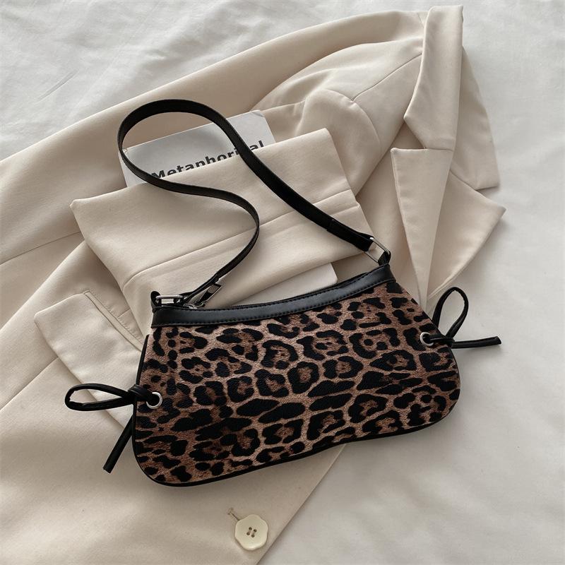 Bag Women's Fashion 2025 New Bow Leopard Print One Shoulder Portable Underarm Bag Fashion Popular Bag