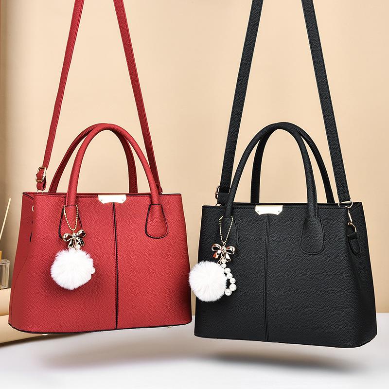 2026 New Fashion Women's Mom Bag Plush Ball Pendant One Shoulder Crossbody Handbag