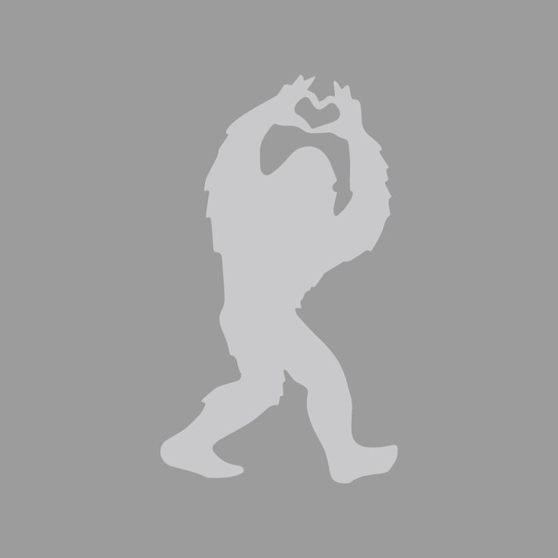 Sasquatch love inspiration heart креативные и забавные наклейки для фанатов мультфильмов и любителей, высокое качество для автомобилей, грузовиков, мотоциклов и ноутбуков