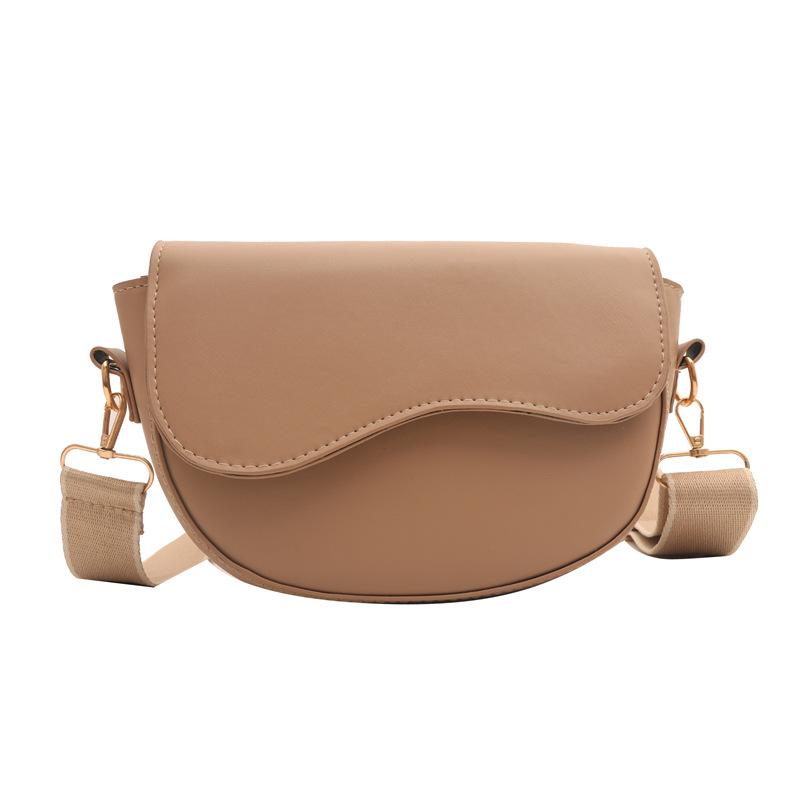 Маленькая женская сумка в стиле ретро 2024 года, новая модная универсальная сумка-мессенджер через плечо, нишевая текстура, сумка-седло под мышкой