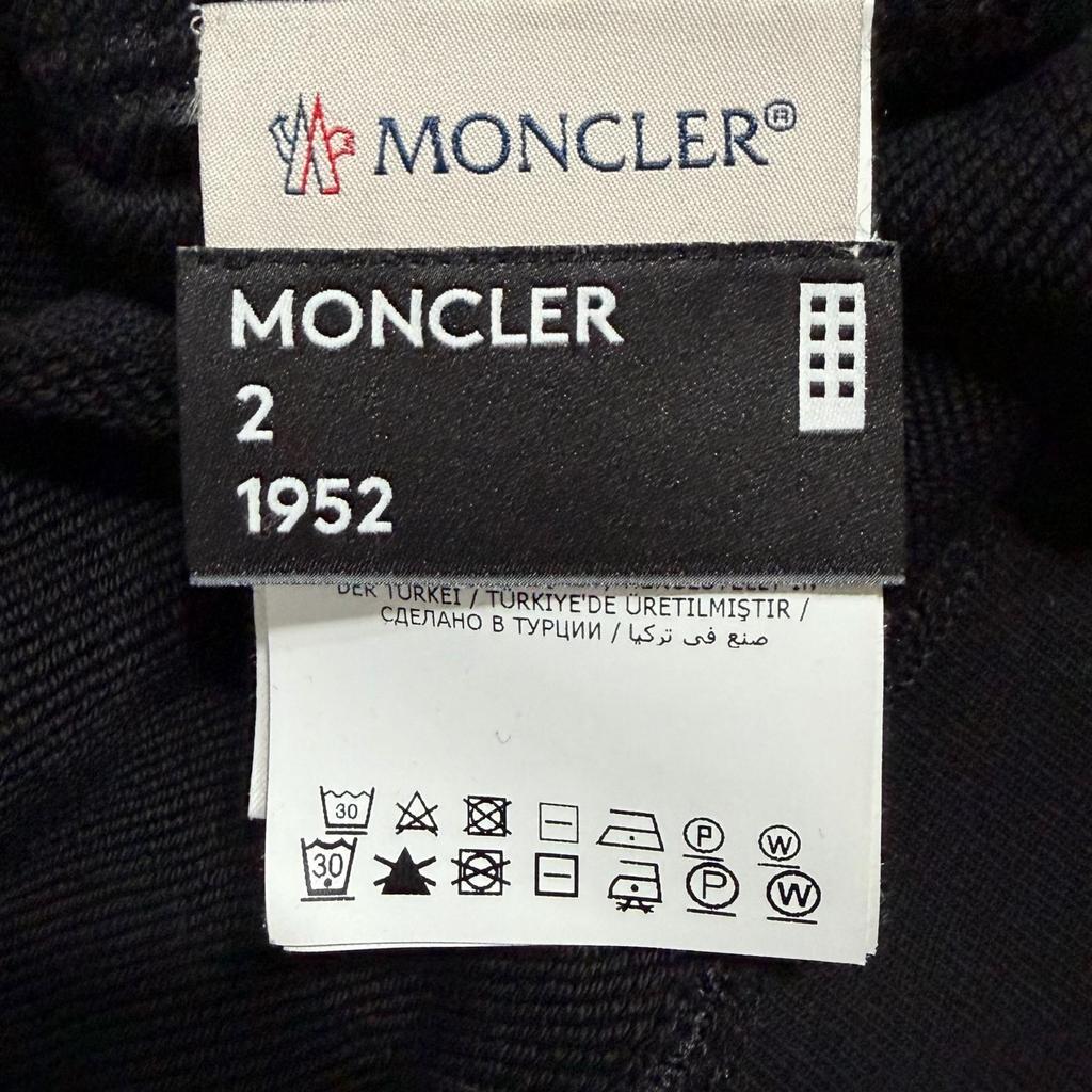 MONCLER GeniusSweatshirt Black Men's Size XXL Model E1091804490080985