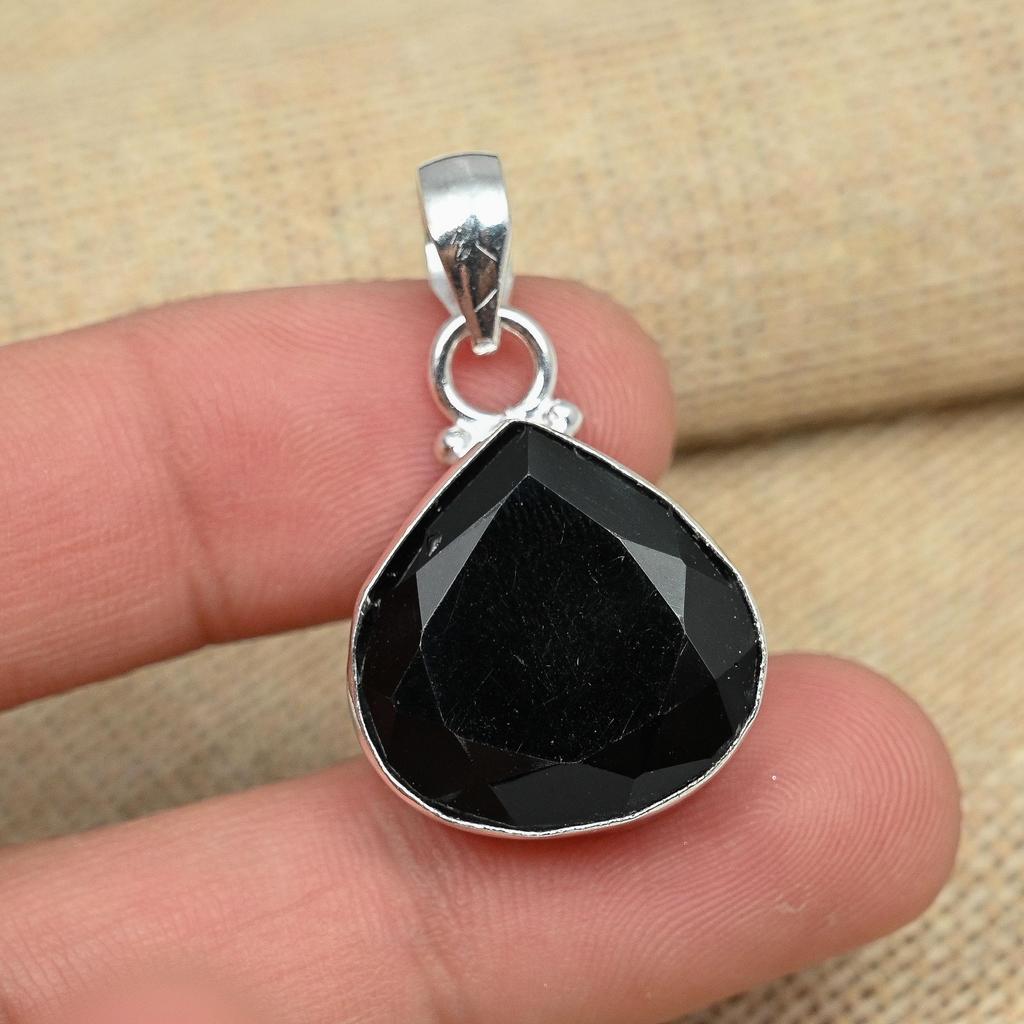 Черный шпинель драгоценный камень стерлингового серебра 925 пробы ручной работы кулон ювелирные изделия уникальный подарок для нее