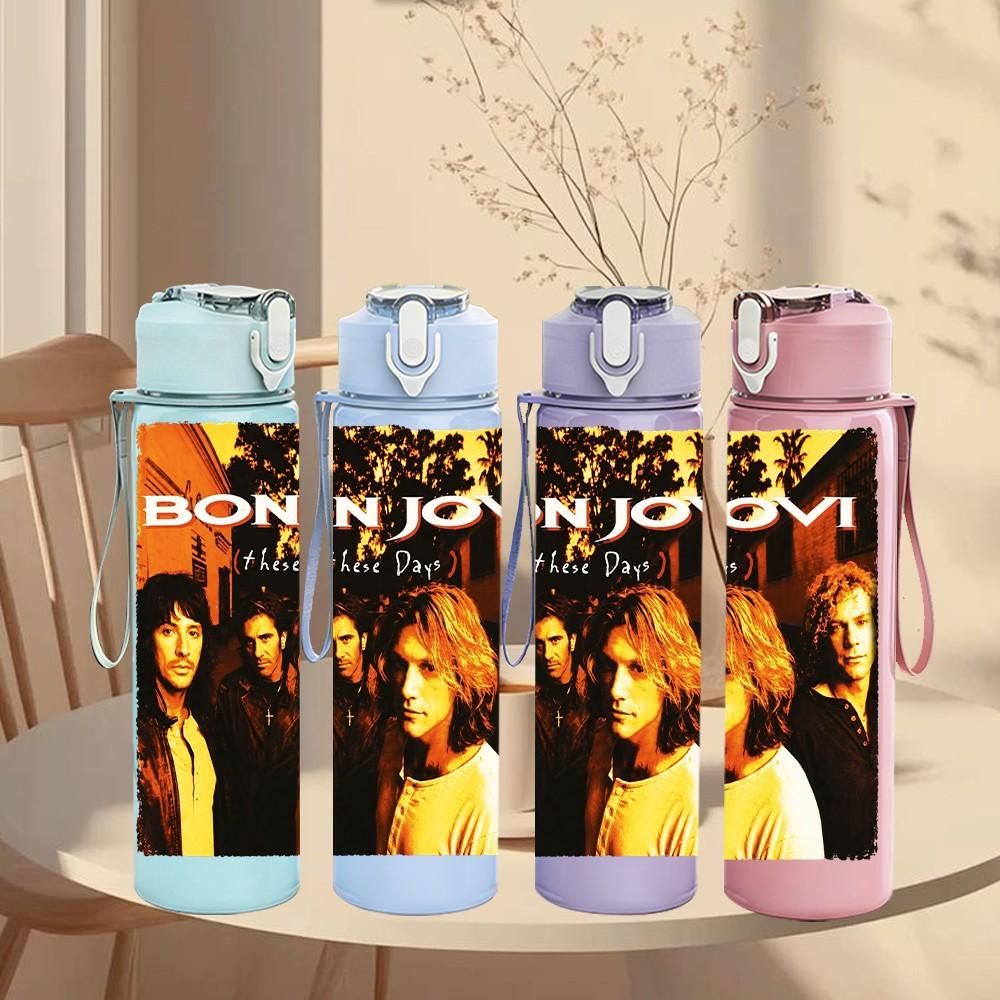 1 шт. Бутылка для воды Bon Jovi Band 750 мл, спортивная, герметичная, с крышкой-поилкой, для улицы, офиса, дома