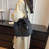 Canvas Drawstring Shoulder Bag Women's New Large-capacity Fashion Versatile Messenger Bag Simple Casual Canvas Bag