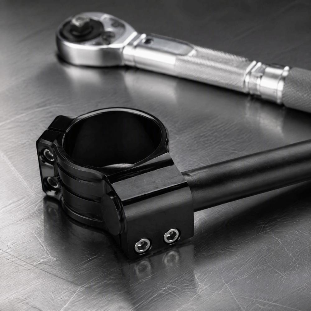 2pcs 37mm Fork Tube Clip On Handlebars 0.87in 22mm Grip Tube CNC Handlebar Pair For Cafe Racer