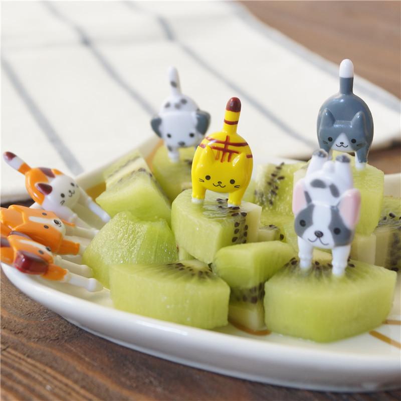 Cartoon Fruit Fork Mini Animal Cartoon Food Picks Children Snack Cake Dessert Food Forks Lunch Accessories Party Decor