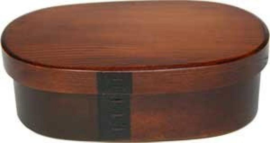 Kiso-nuri Lacquered Oval Lunch Box (medium)