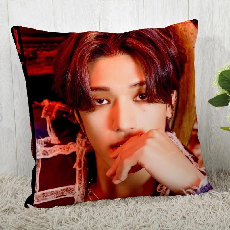 Подушка квадратная в стиле K-pop Ateez, наволочка на молнии, 45x45 см(Одна сторона) 04.1
