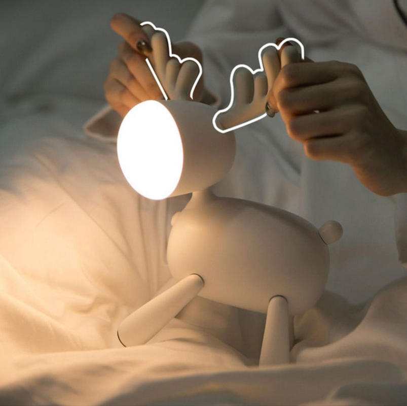 USB Reading Desk Lamp with Deer Light LED Charger (Brown)