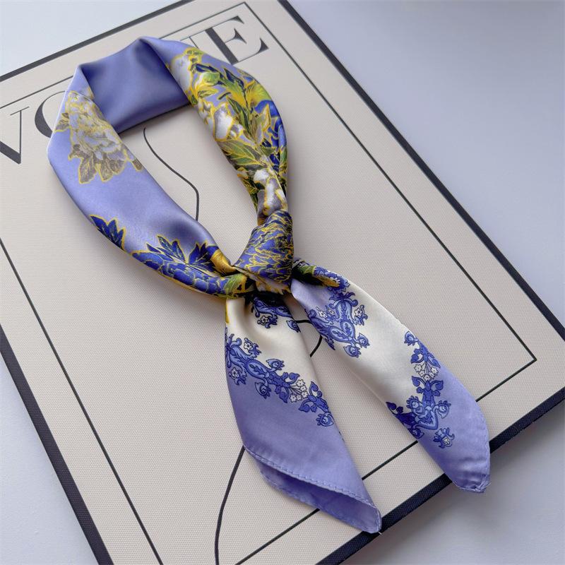 New Hundred Hundred Satin Letter Print Neckerchief 70×70 Silk Scarf Small Square Scarf High Sense of French Scarf