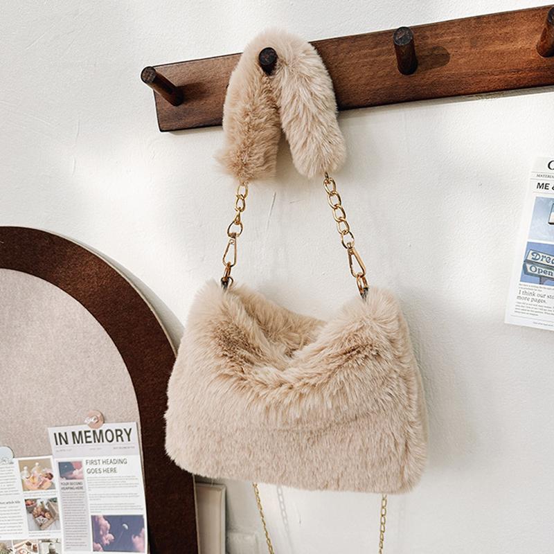 New Fashion Women Handbags Winter Furry Ladies Soft Plush Clutch Purse Shoulder Bags Fashion Female Crossbody Messenger Bag
