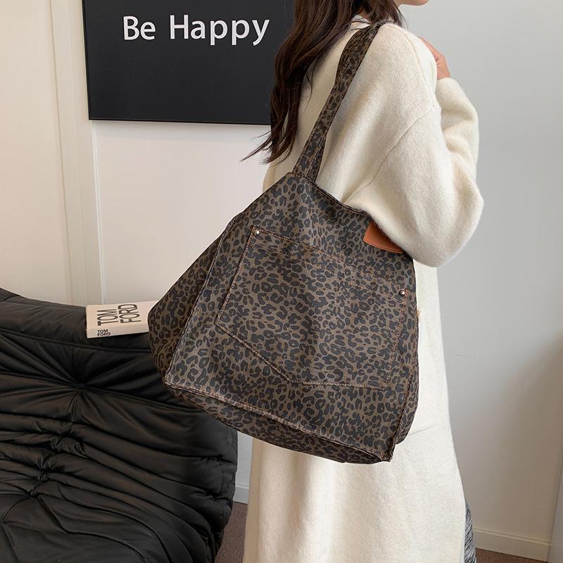Niche Leopard Print Canvas Tote Bag Women's Bag Casual Large Capacity Fashion Handbag Korean Version Foreign Style Shoulder Messenger Bag