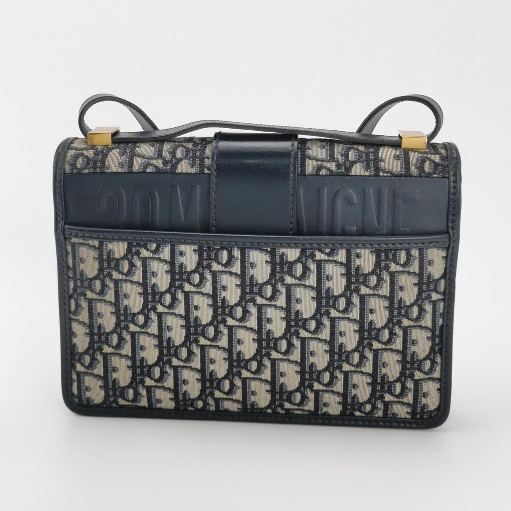 [Pre-Owned] 30 Montaigne Oblique Embroidered Monogram Flap Adjustable Shoulder Strap Montaigne Box Bag Leather Details Large - Good #IT1VG5