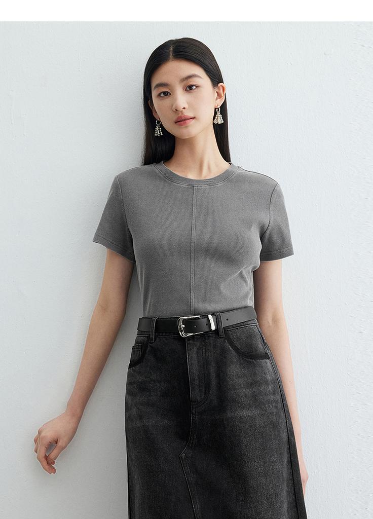 Casual and versatile loose grey round neck short sleeved T-shirt