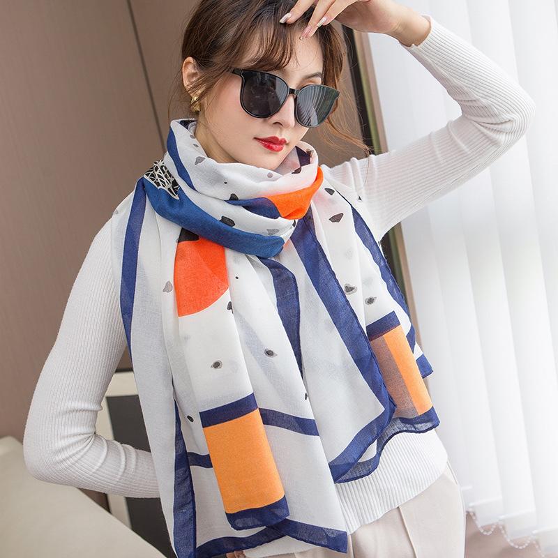 Autumn Shawl with Fashionable Spring and Autumn Scarf for Women with Fresh Temperament Accessories Travel Photo Scarf Long Yarn